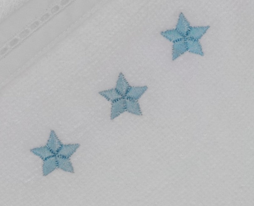ROUPÃO FELPA BRANCA C/ CAPUZ - STAR BORDADA