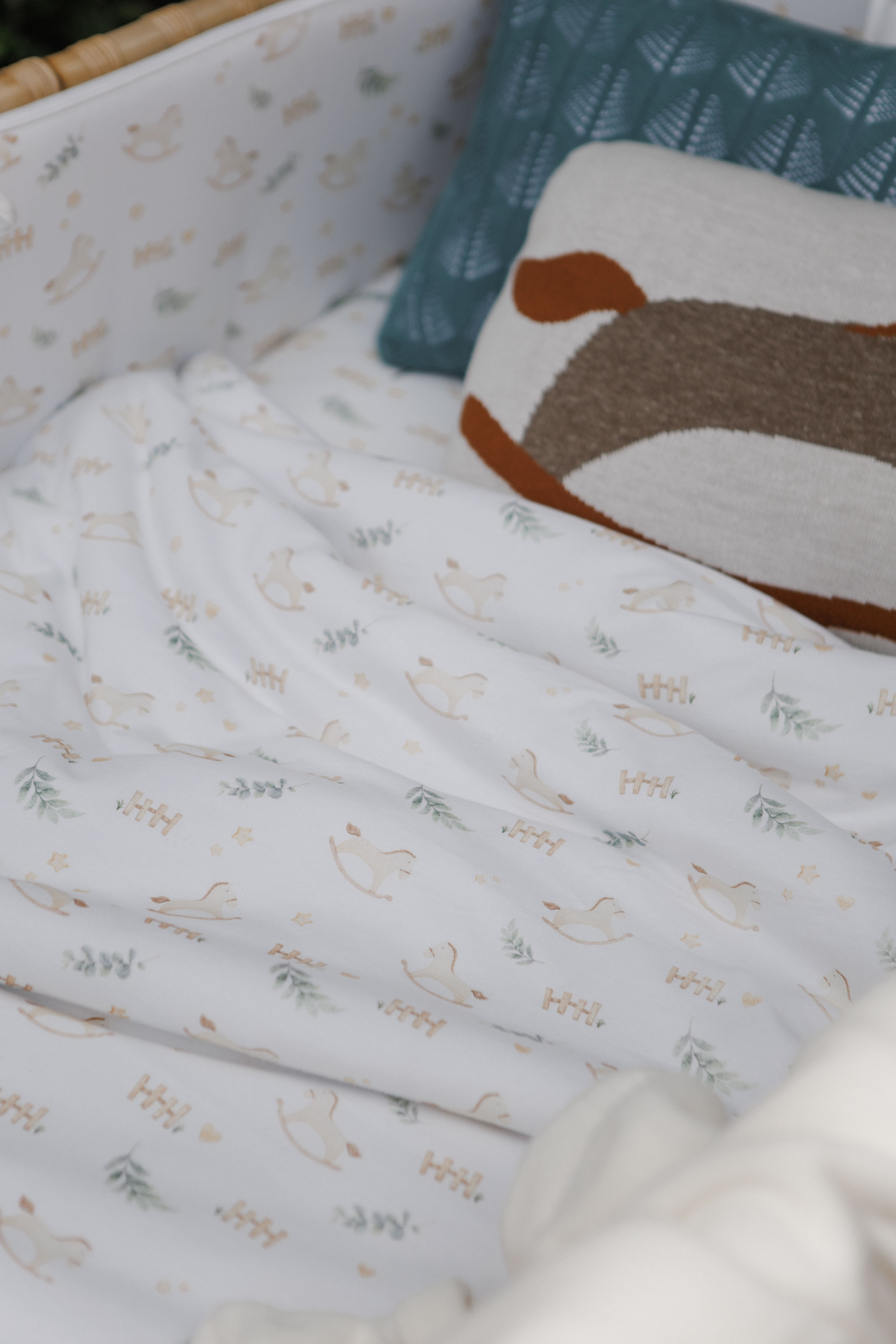 CAPA PARA EDREDOM  BERÇO  CAVALINHO