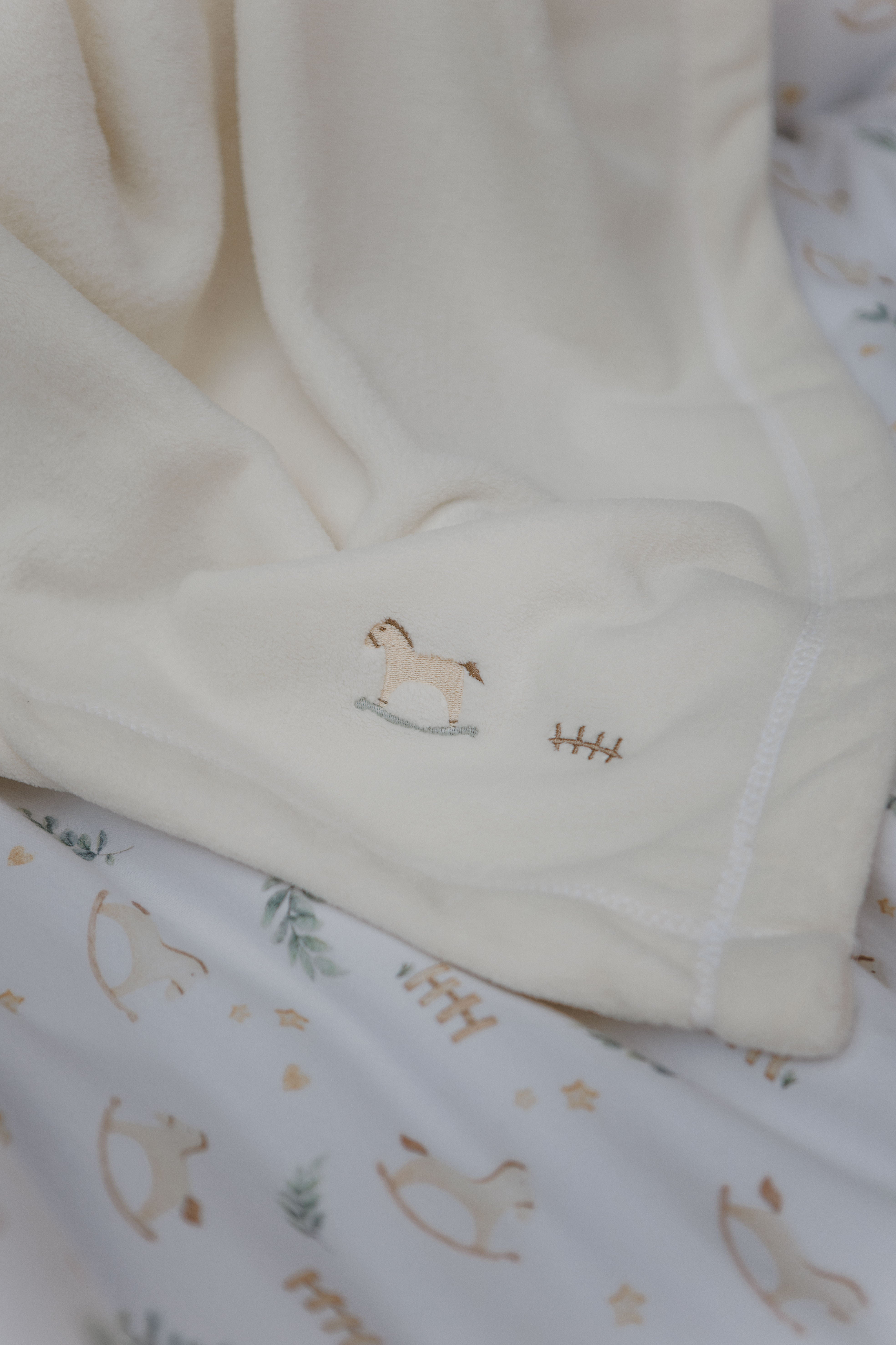 MANTA COBERTOR MICROFIBRA CAVALINHO