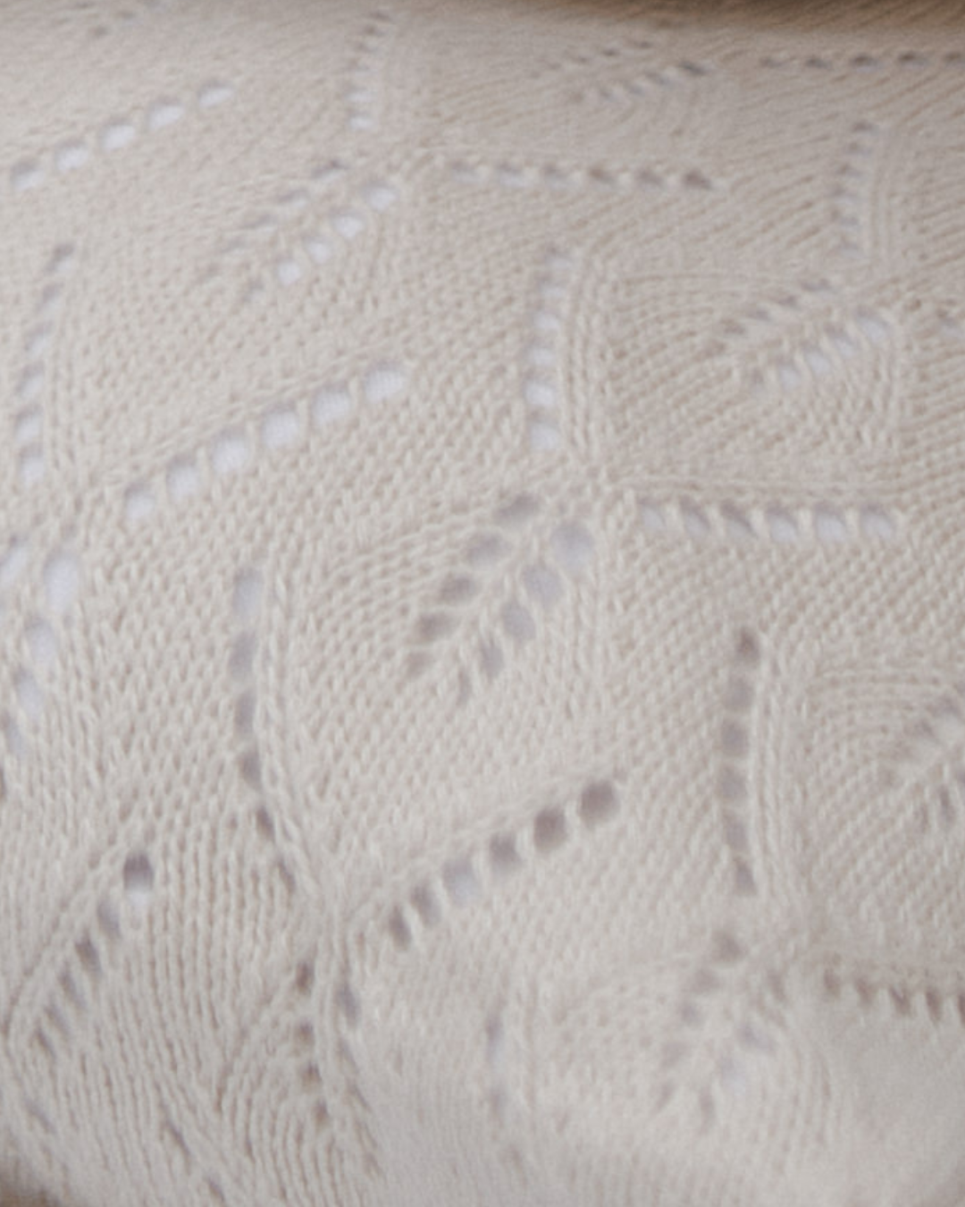 CAPA ALMOFADA DECORATIVA EM TRICOT - MODELO LAVANDA