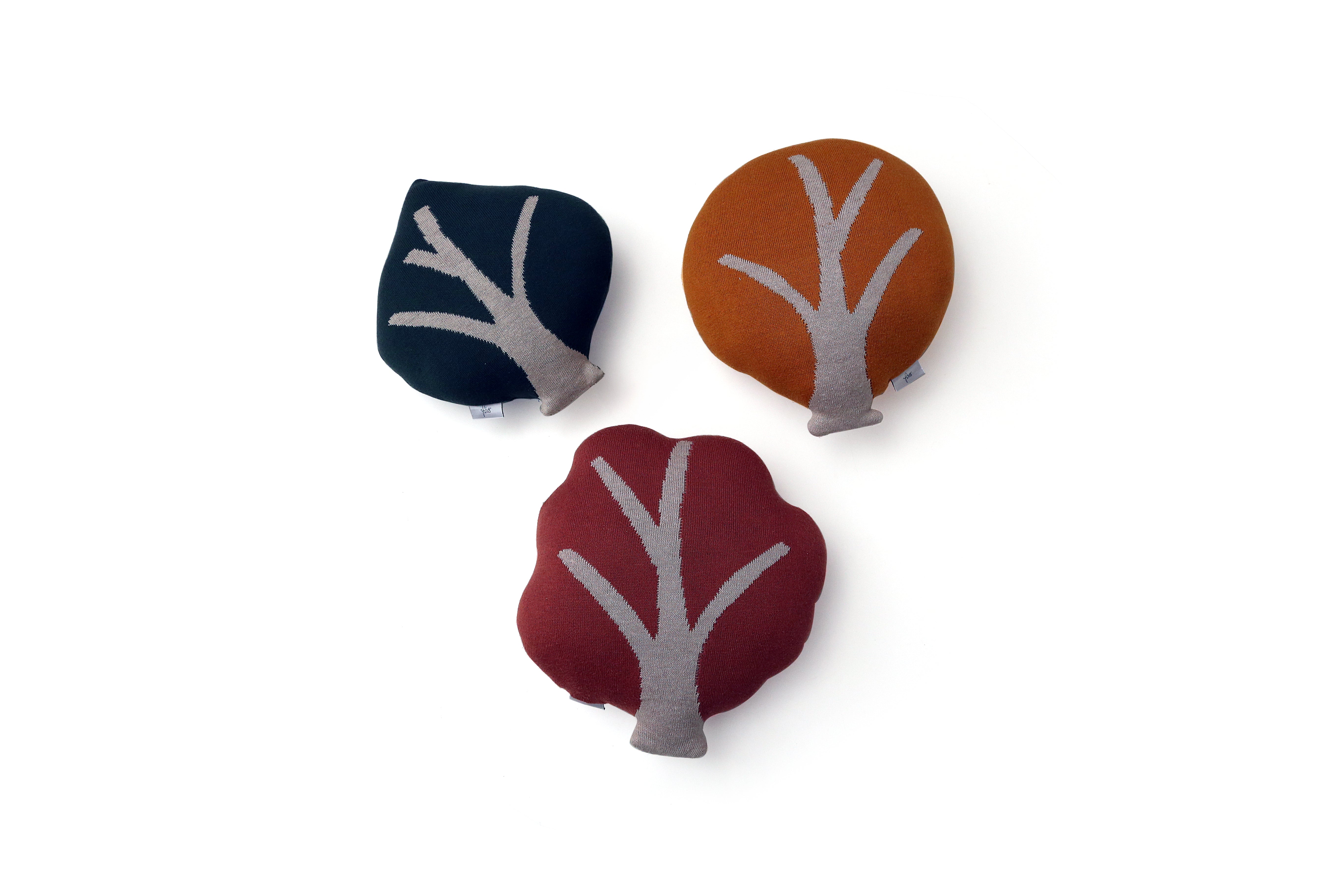 ALMOFADAS ÁRVORES EM TRICOT