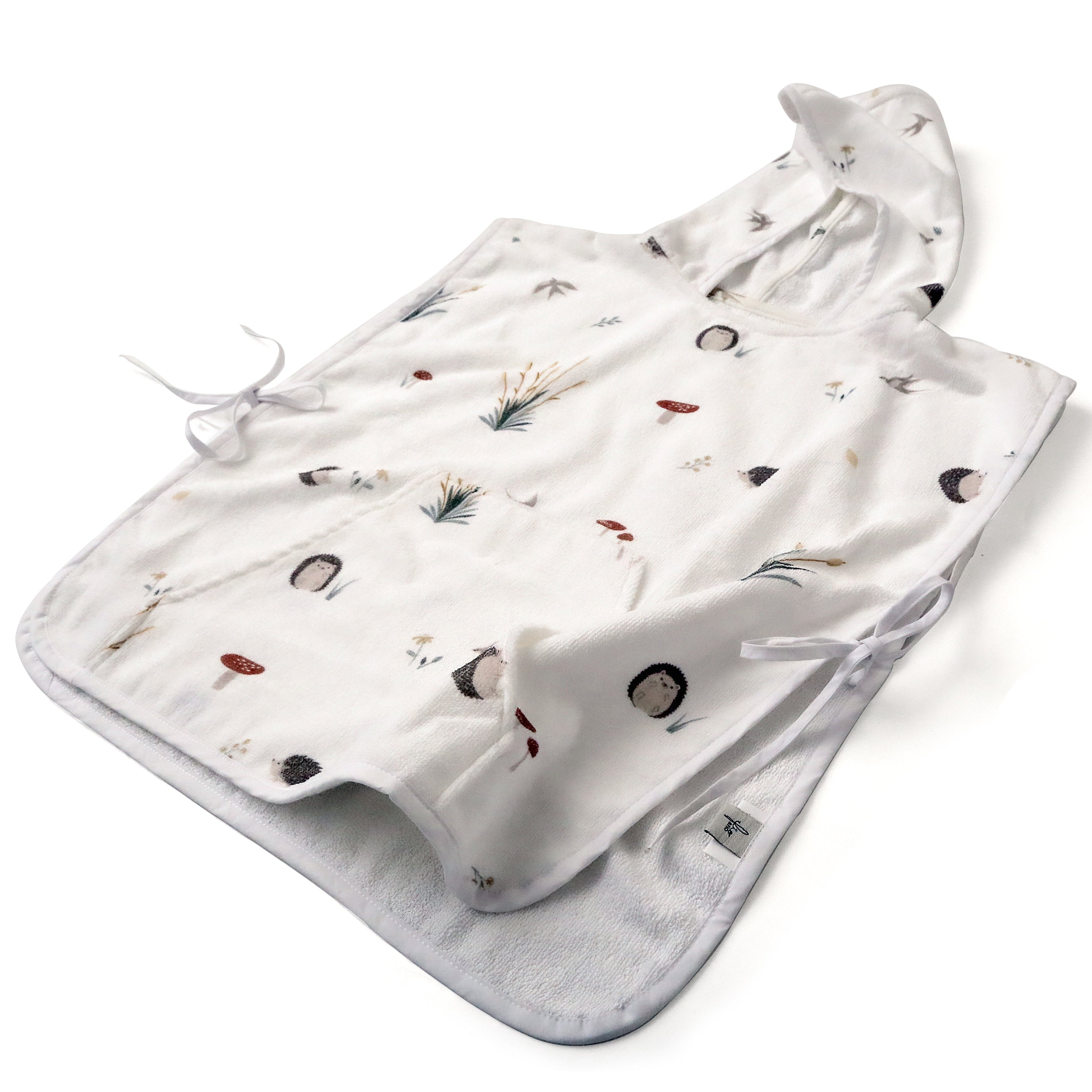 PONCHO EM FELPA ESTAMPADA OURIÇO