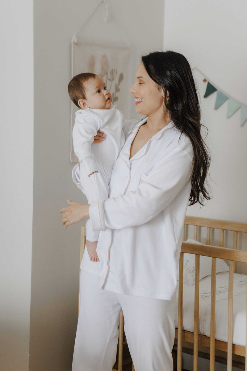 Pijama Mamãe Branco Cordonê Rosa | Nina Materna by Fio a Fio