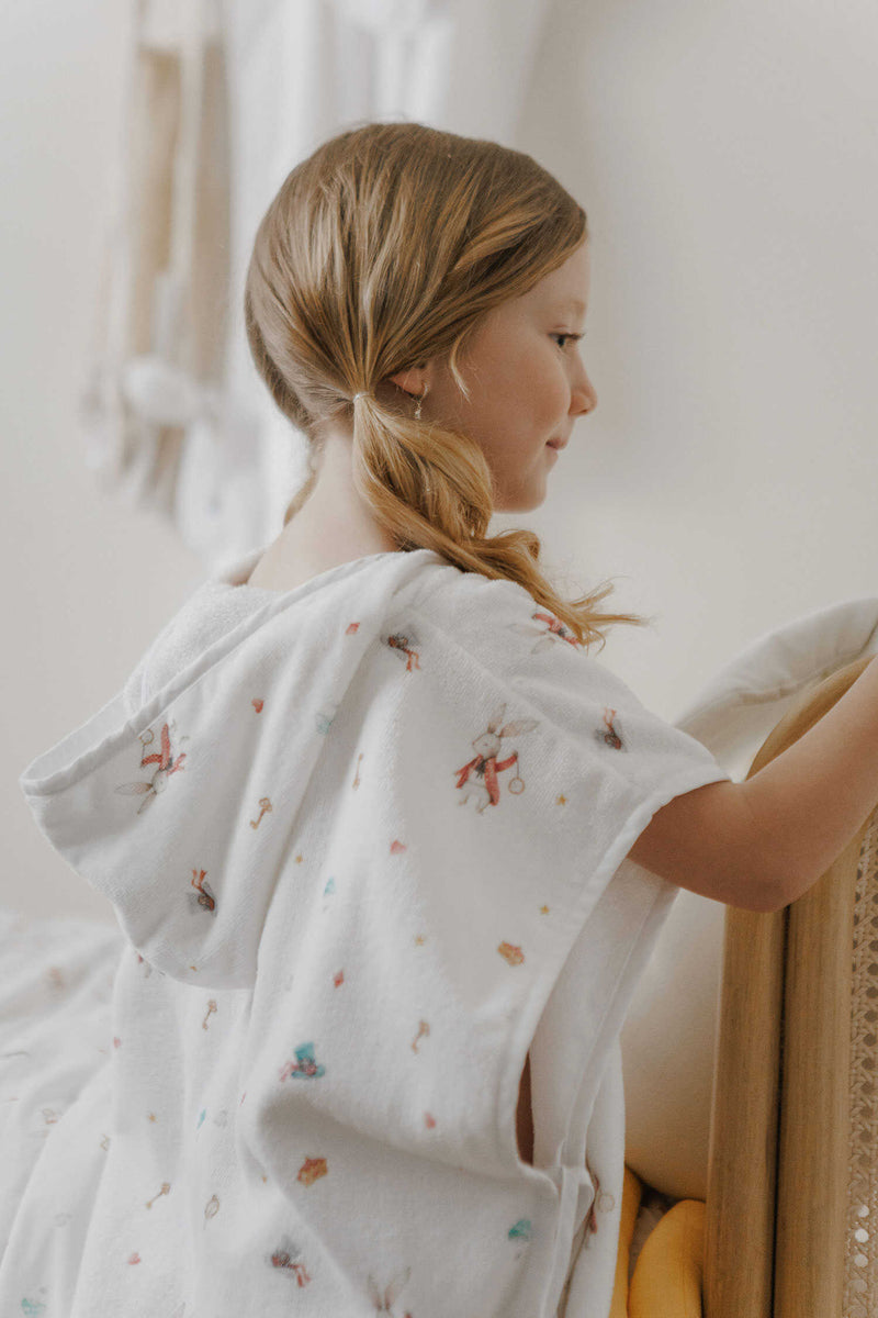 Poncho Felpa Estampada Alice