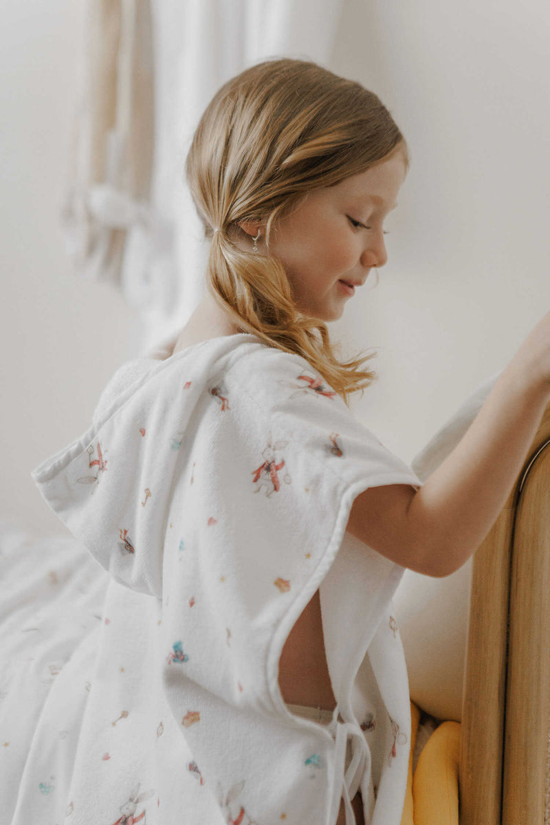 Poncho Felpa Estampada Alice